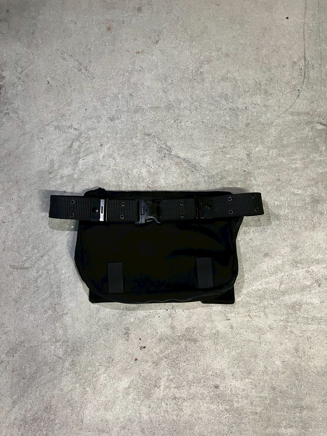 TACTICAL CROSS BAG
