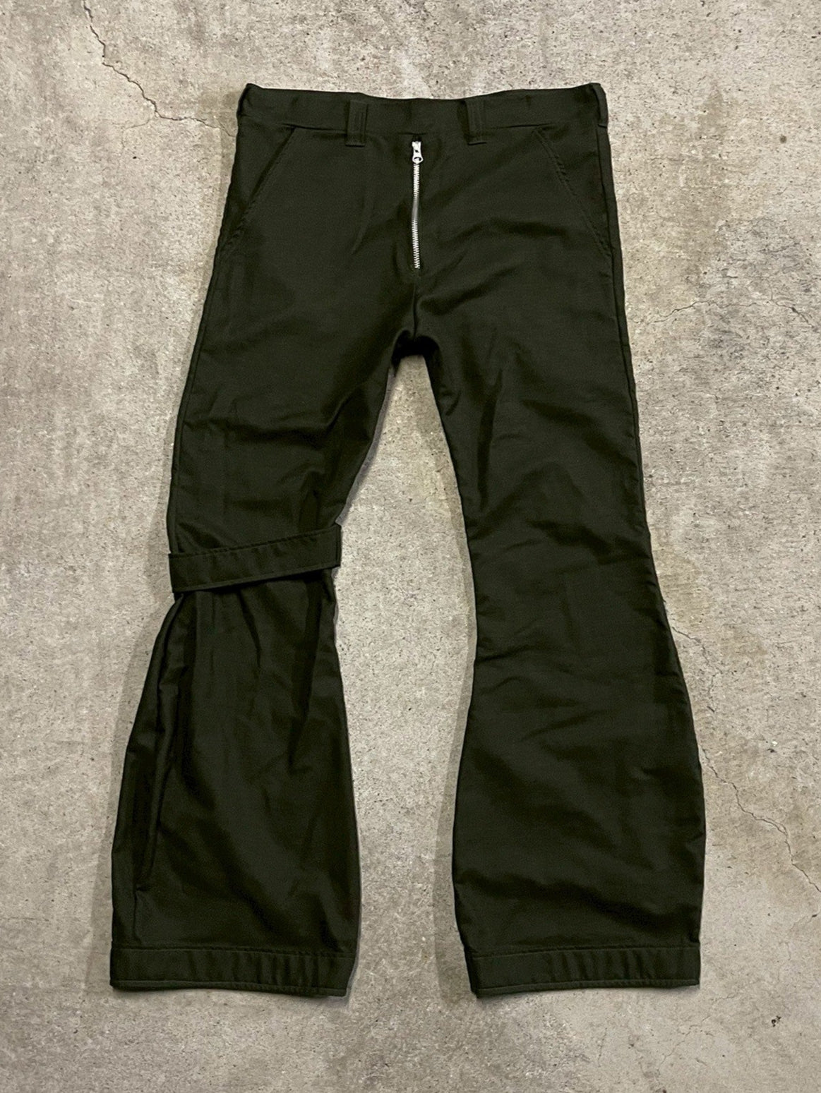 MILITARY ONE LEG BONDAGE PANTS