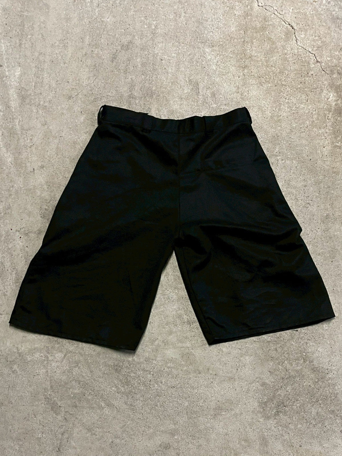 ZIP SHORT PANTS
