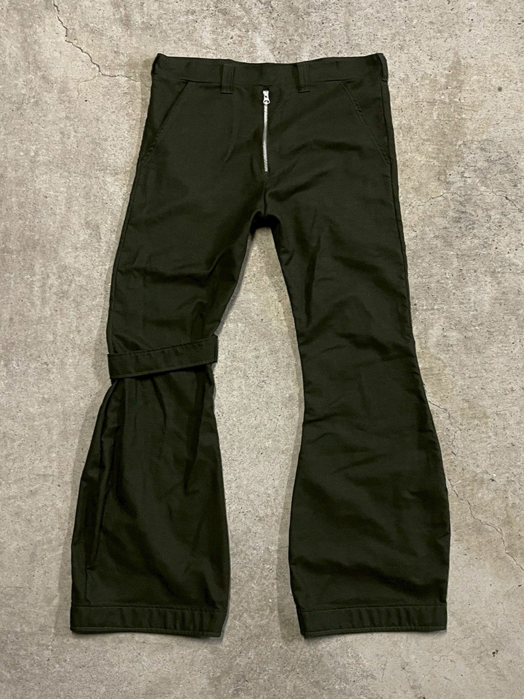 MILITARY ONE LEG BONDAGE PANTS